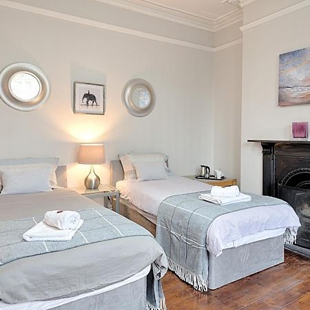 Willows-Cardiff Guest House Екстер'єр фото