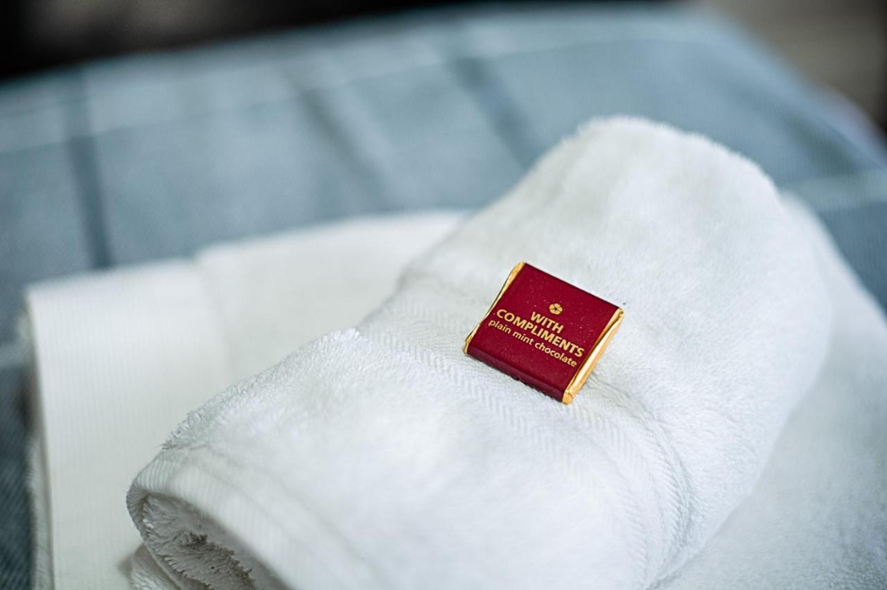 Willows-Cardiff Guest House Екстер'єр фото