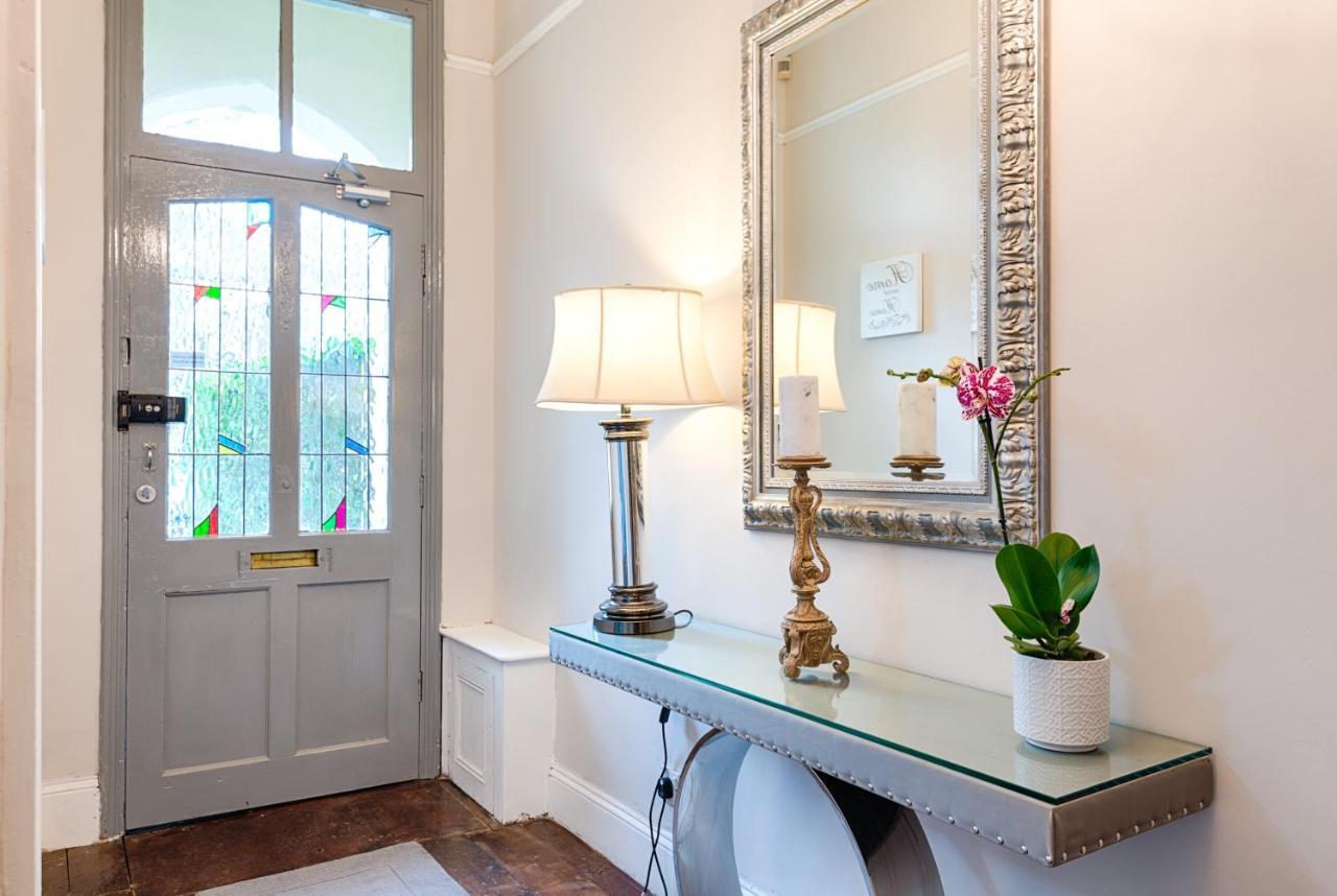 Willows-Cardiff Guest House Екстер'єр фото